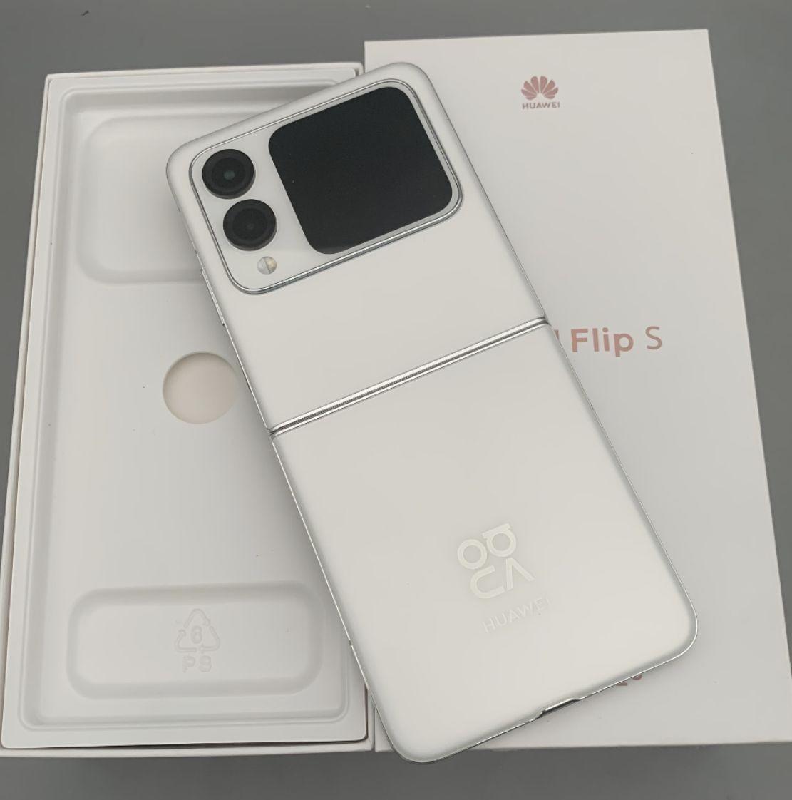 HUAWEI/华为nova flip s追求小巧便携及性能极致拉🈵/时尚/兄弟面前装一波😎